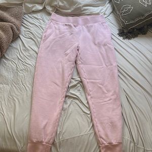Aritzia TNA Sweatpants